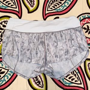 NWOT. Size 4 2.5 inseam speed up shorts.